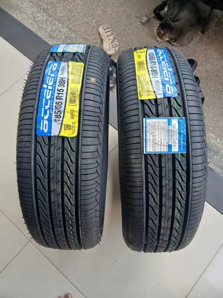 Ban Accelera 185/65 R15