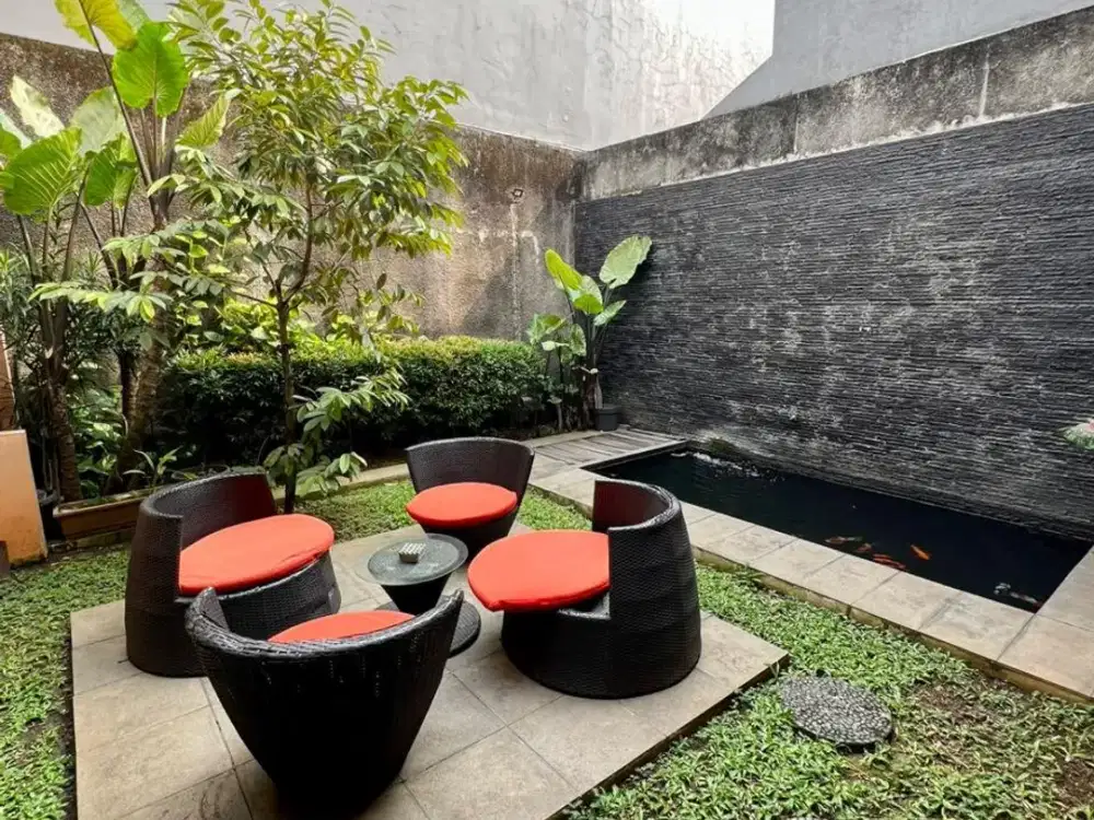 Jual Murah Rumah Luas One Gate System Dekat Pintu Tol Veteran Jakarta Selatan