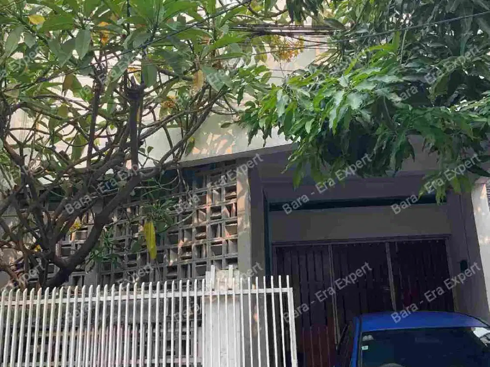 Jual rumah bagus siap huni jarang ada dengan harga murah di cempaka putih.