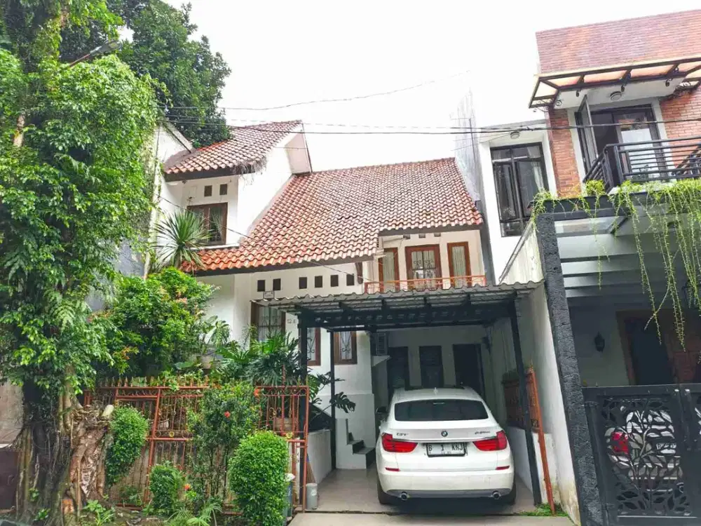 Rumah Tua di Cluster Maleo Bintaro Sek 9 Tangerang Selatan