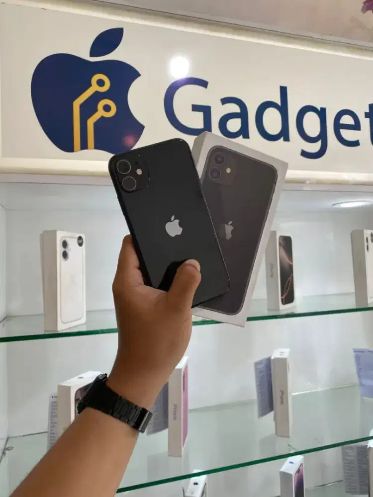 iPhone 11 black iBox