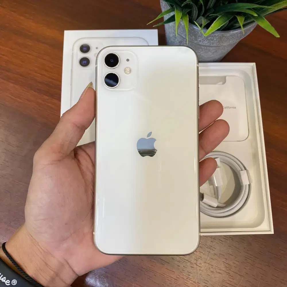 iPhone 11 128GB White iBox