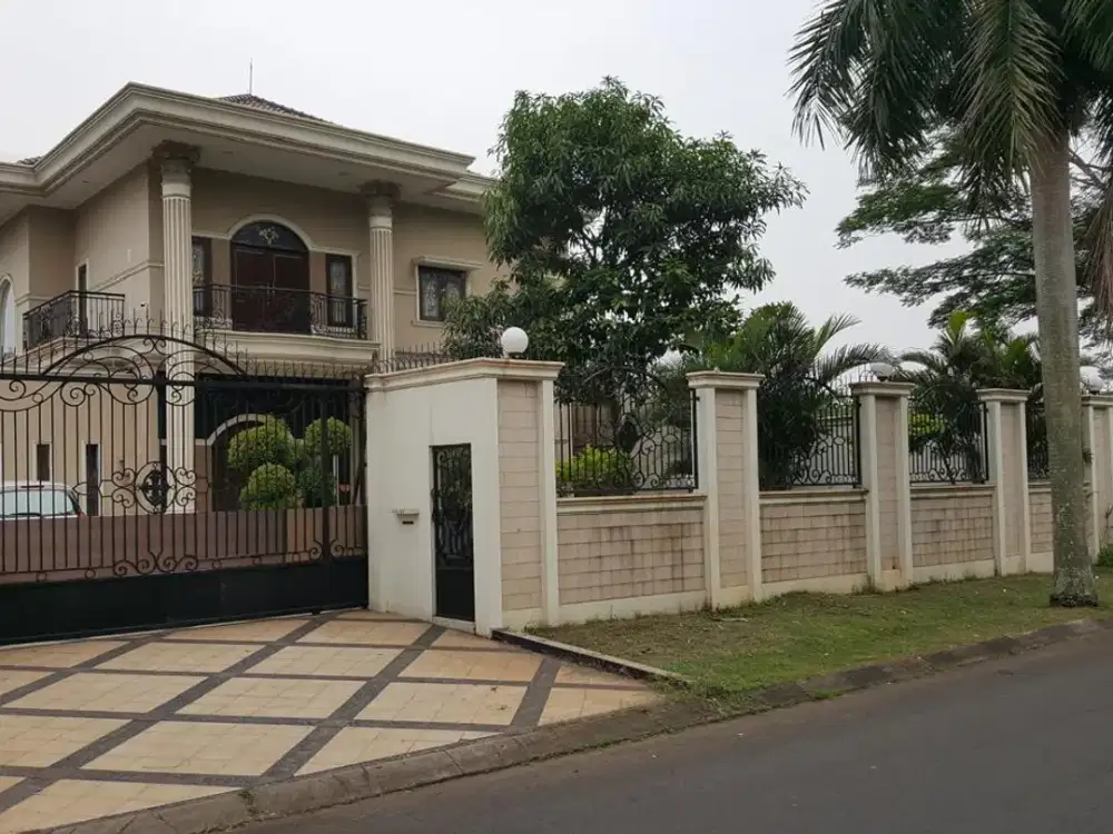 DIJUAL RUMAH MEWAH 2 LANTAI DI MODERN GOLF RAYA TANGERANG