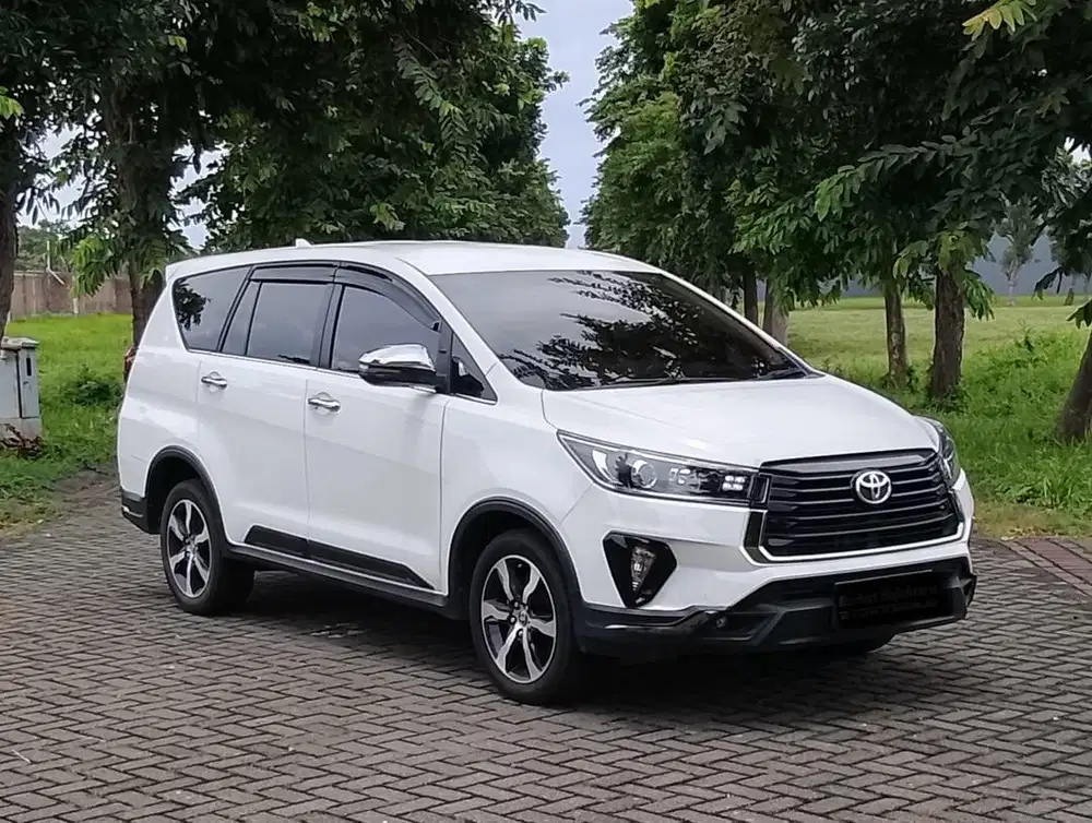 Toyota Innova Venturer Diesel Matic 2021 DP 59jt PAJAK BARU