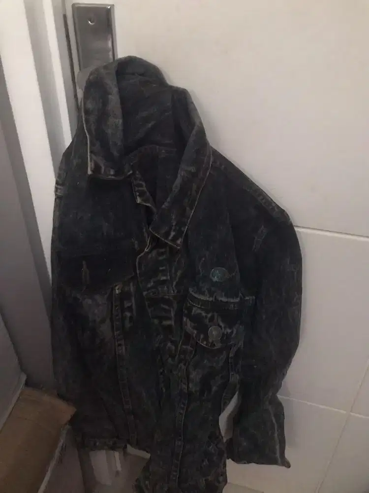 NIN ALL 50 JUTA BAJU KAOS KEMEJA CELANA JAKET JAS HEM TAS TOPI JAM DLL