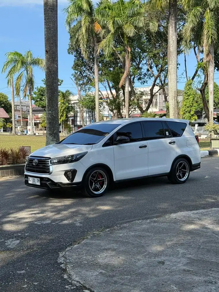 INNOVA V AT DIESEL 2021