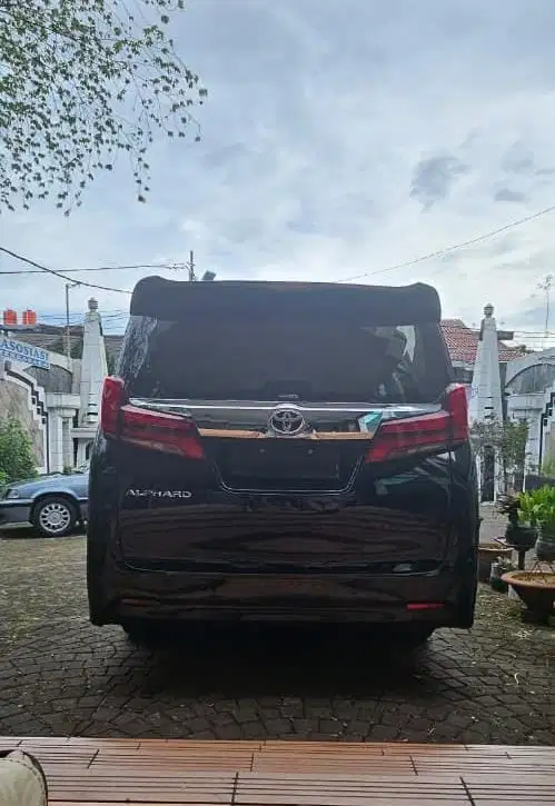 Toyota Alphard 2018 Bensin