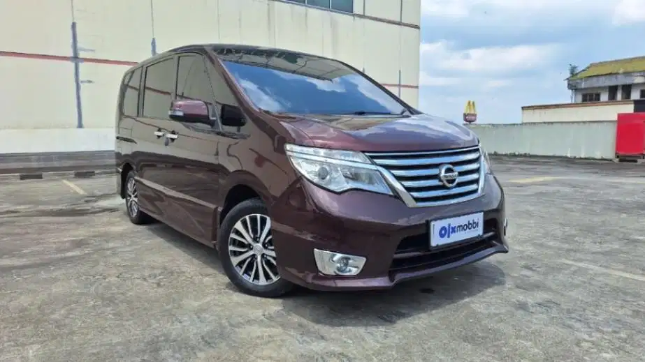 TERMURAH Nissan Serena 2.0 Highway Star Bensin-AT 2017 SMP B