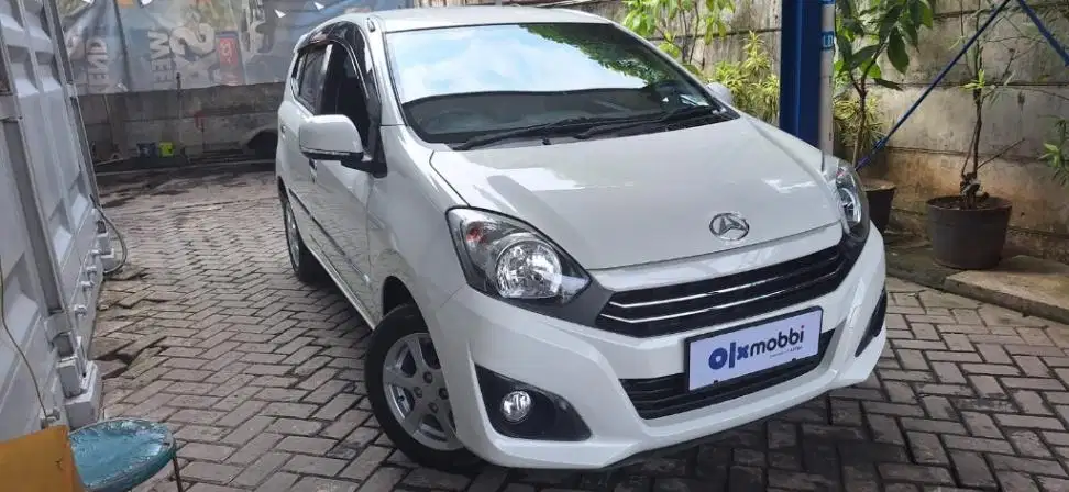 Kondisi Terawat Daihatsu Ayla 1.0 X Bensin-AT 2017 FZQ