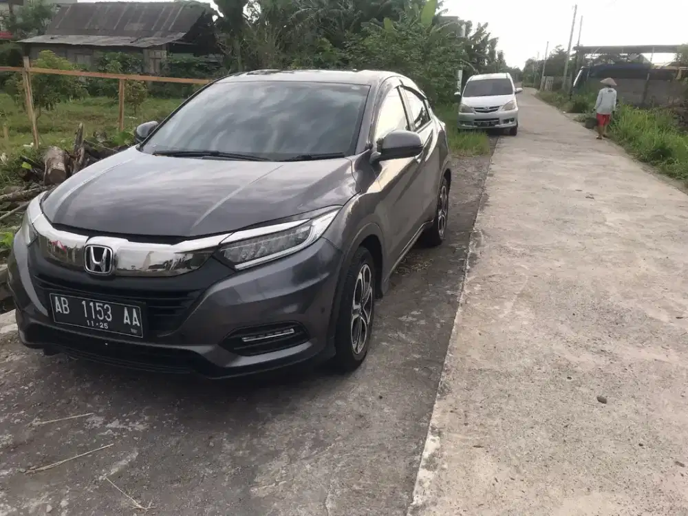 HRV 2020 abu abu metik mulus type E