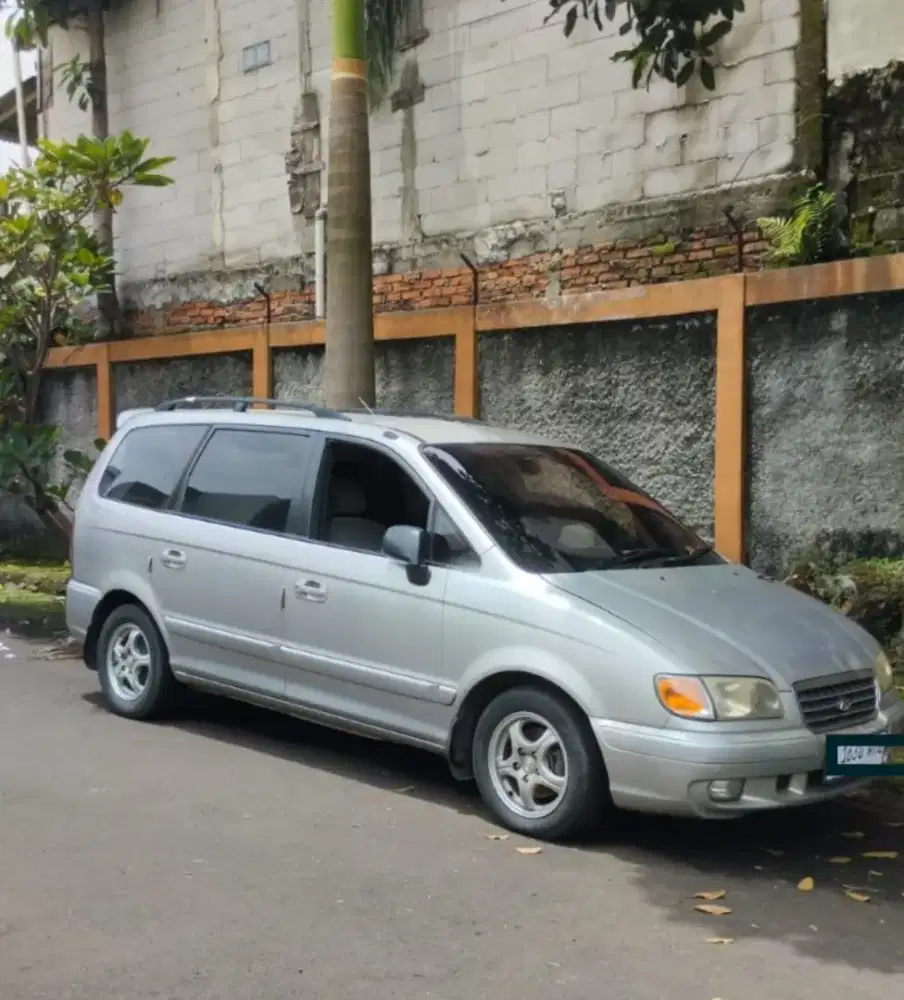 Hyundai Trajet 2.0 Automatic 2005