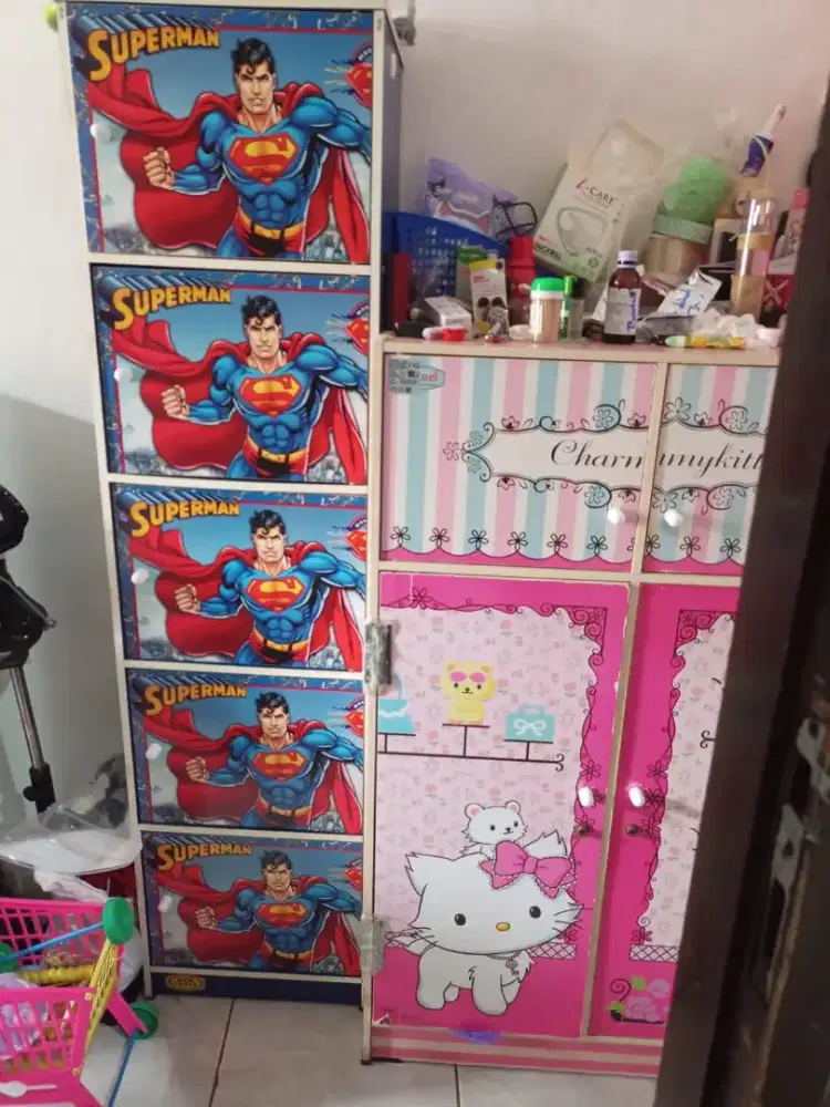 Lemari pakaian masih bagus