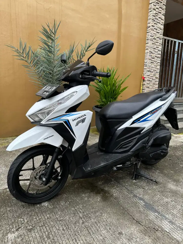 Honda Vario  LED OLD 125cc CBS Thn.2016