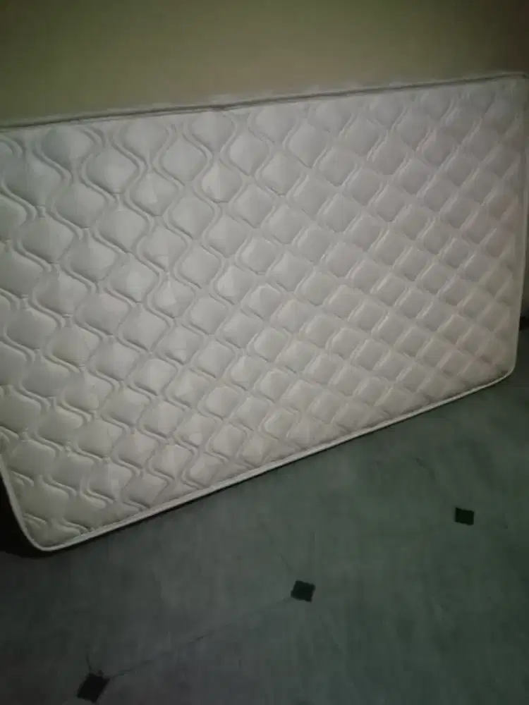 Kasur spring bed ukuran buat 1 orang