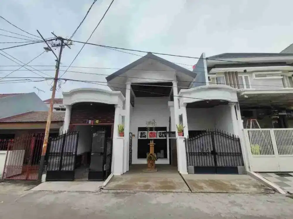 Dijual Rumah+Toko Babatan Pantai baru renov + Siap Huni