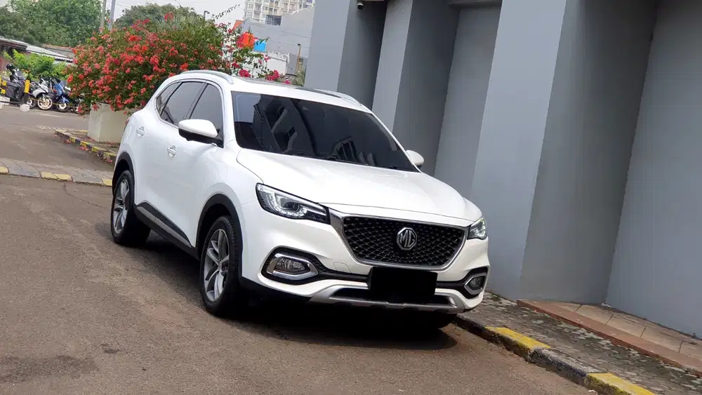 [ GARANSI 5TH ] Morris Garage MG HS 1.5 Turbo i Smart 2022/2023