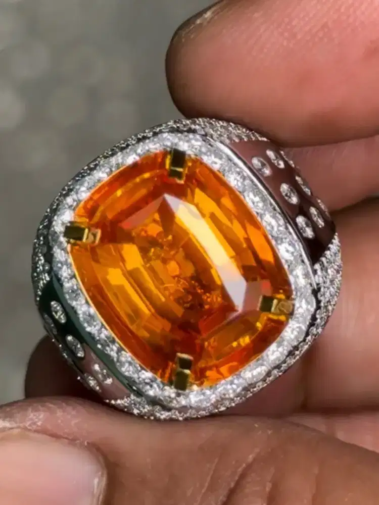 Yellow Sapphire Ring Emas Berlian