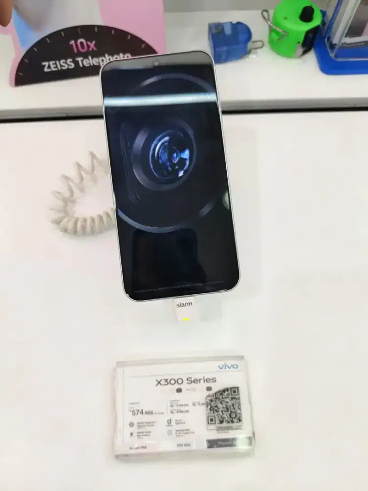 Vivo X 300 Series