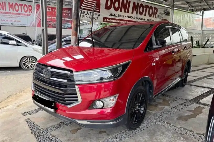TOYOTA kijang innova reborn type Venturer 2017
