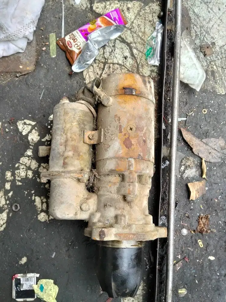 Dinamo starter Komatsu, bekas jenset