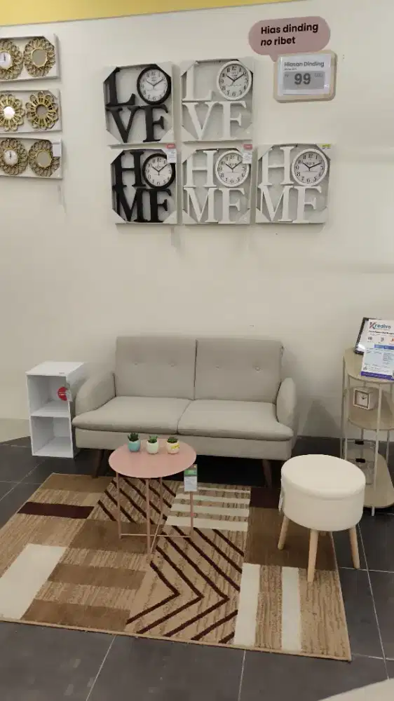 Set ruang tamu minimalis