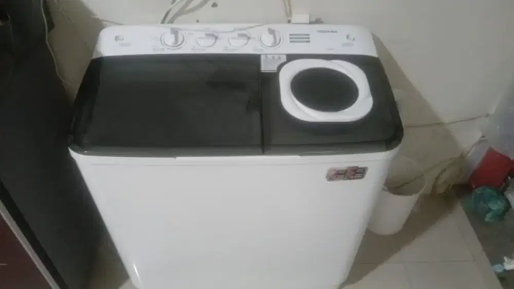 Mesin cuci toshiba
