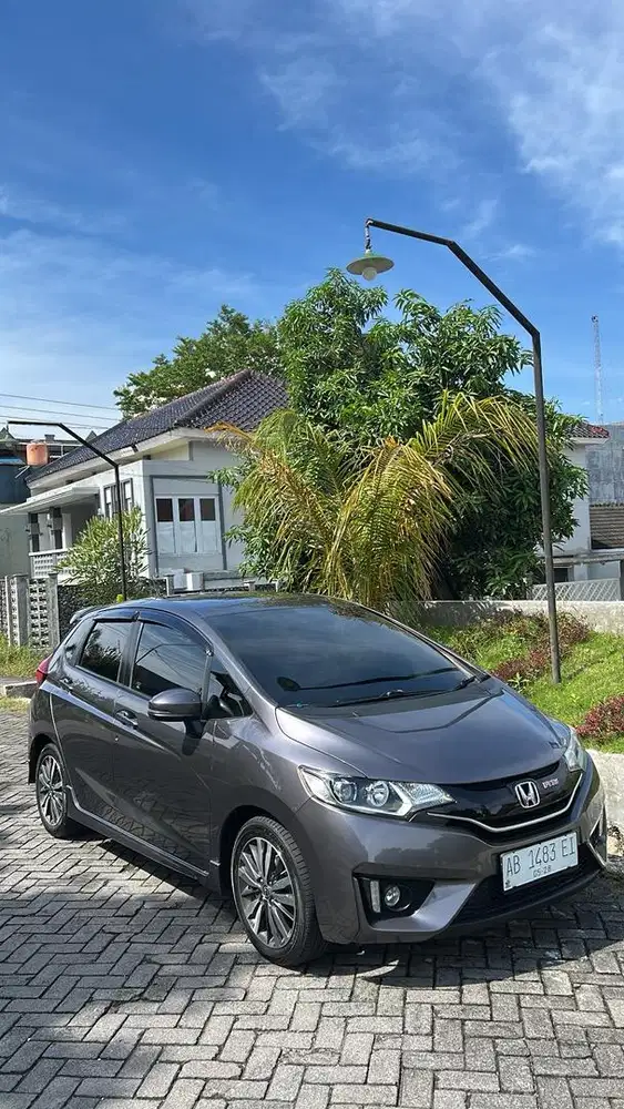 JAZZ RS LOW KM RECORD