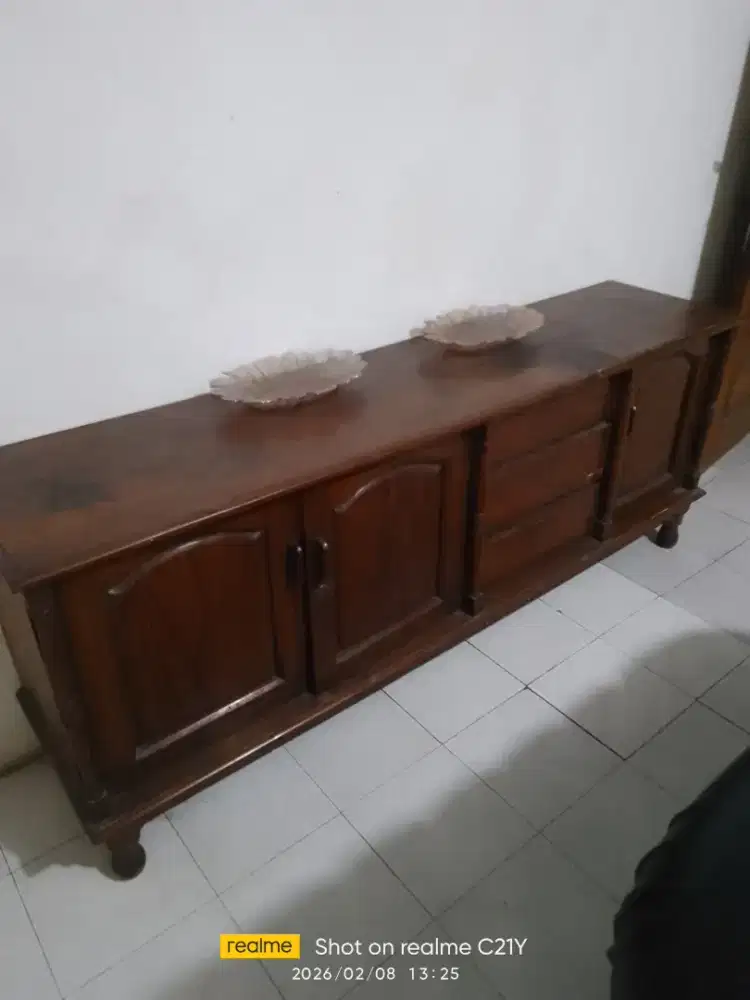 dojual cepat meja lemari paniang