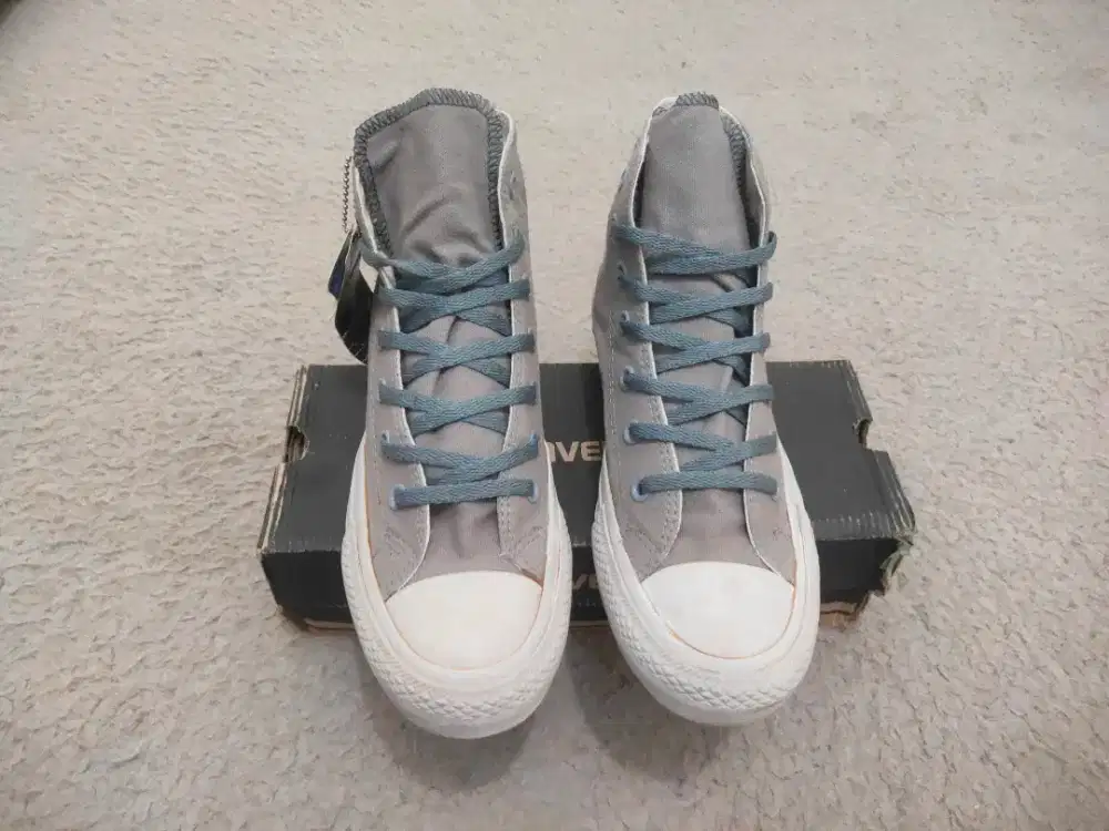 Sepatu Converse