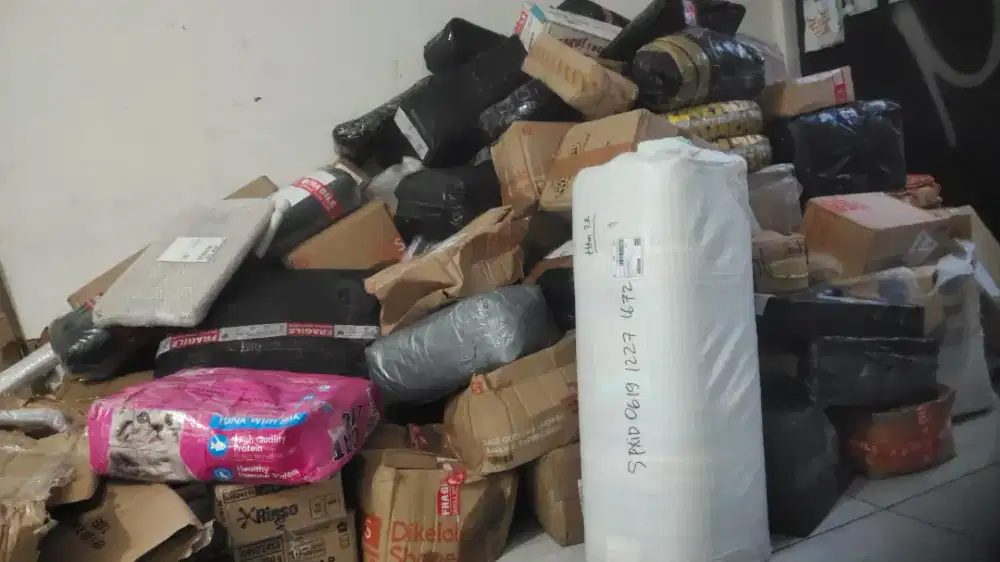 Dibutuhkan kurir spx shope daerah pesanggrhan  jakarta selatan