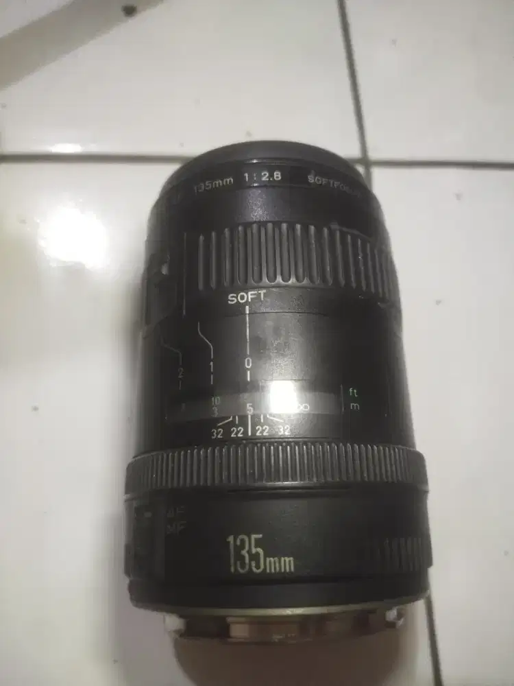 LENSA CANON 135/2.8 SF