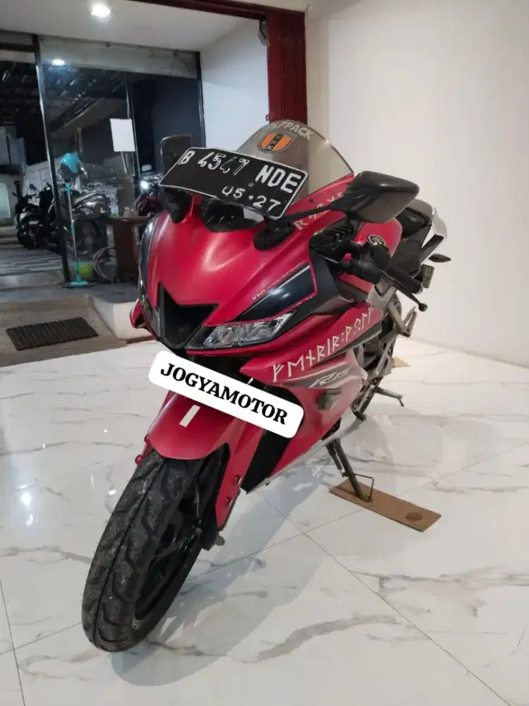 c - yamaha r15 v3 th 2017 BERKUALITAS