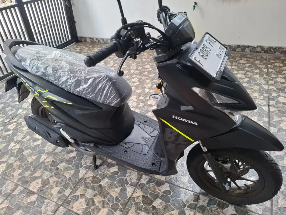Km4rb garansi service, honda beat street CBS 2025 bln 4 pajak panjang.