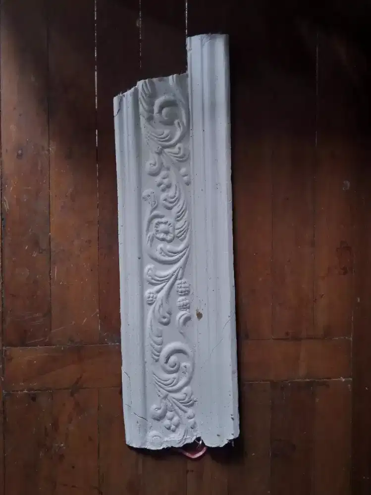 Lis Gypsum Ornamental 2 meter - Baru (Stok Lama)