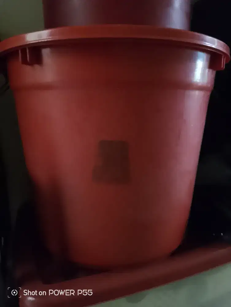 Peralatan rumah tangga bekas