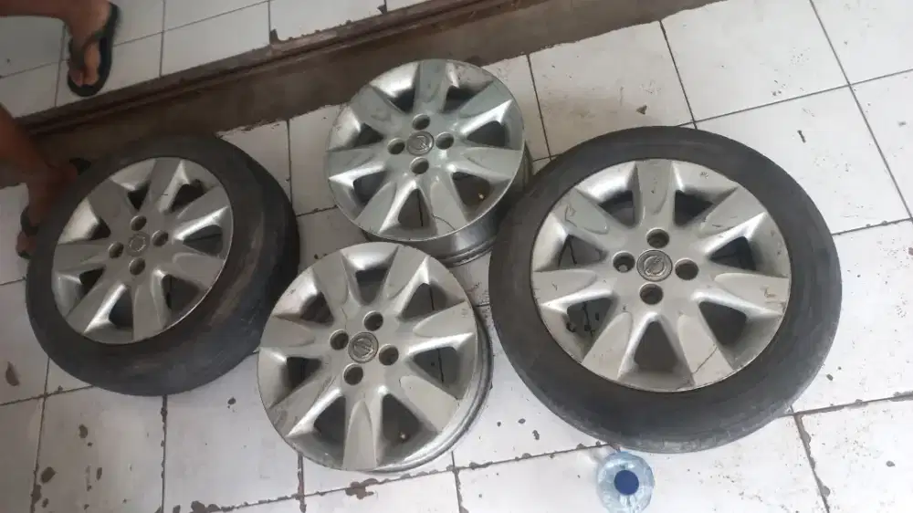 VELG NISSAN MARCH 2013