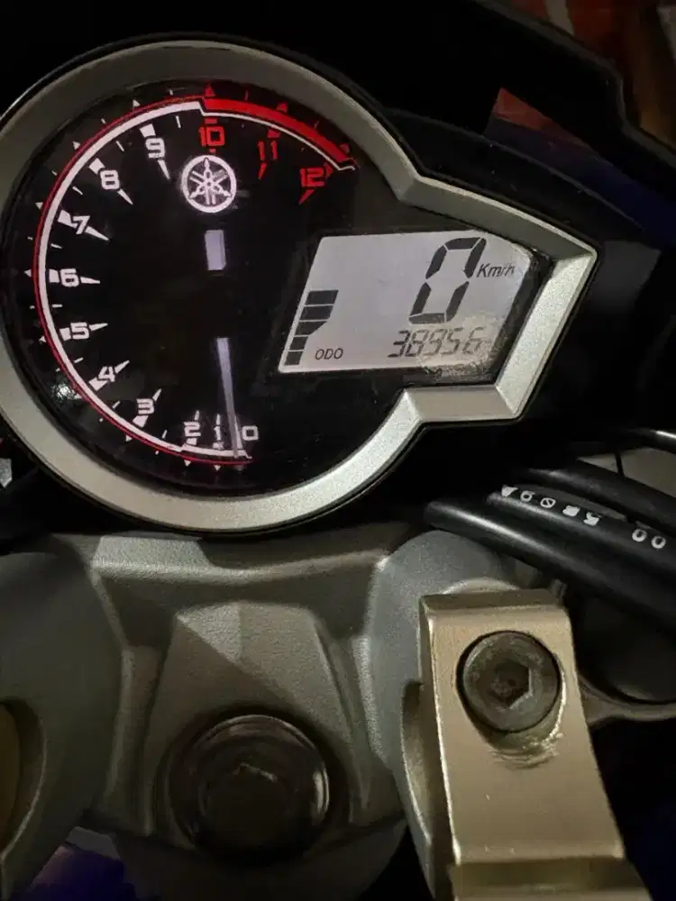 Vaxion tahun 2015 tangan pertama, low km