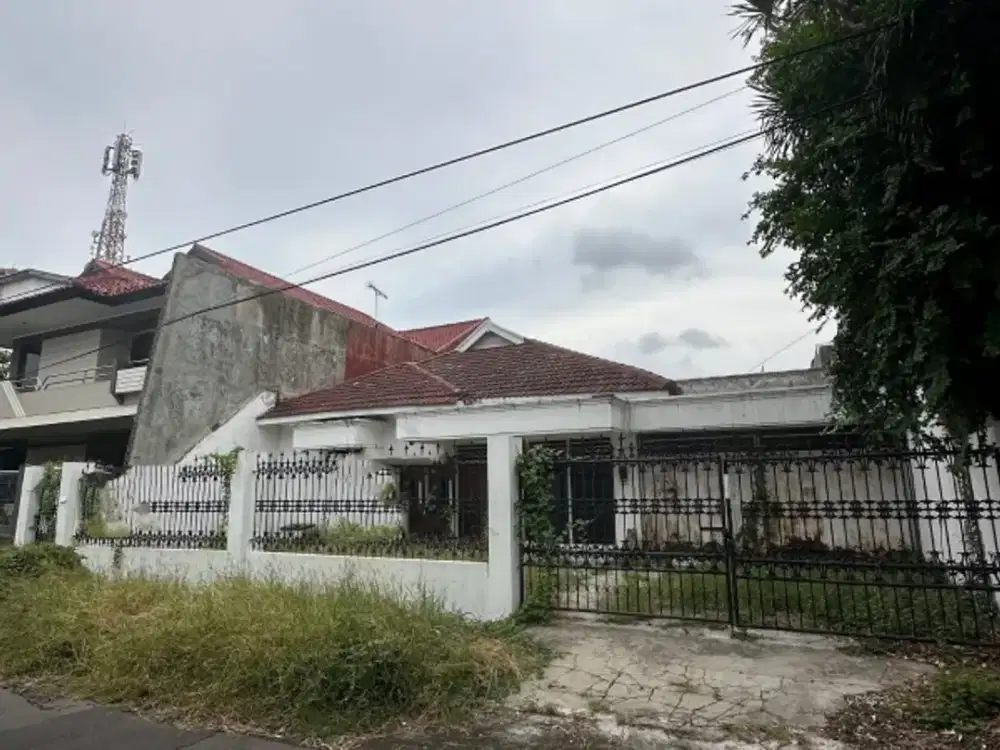 Dijual Rumah Hitung Tanah 1 Lantai Dharmahusada Indah Surabaya Timur