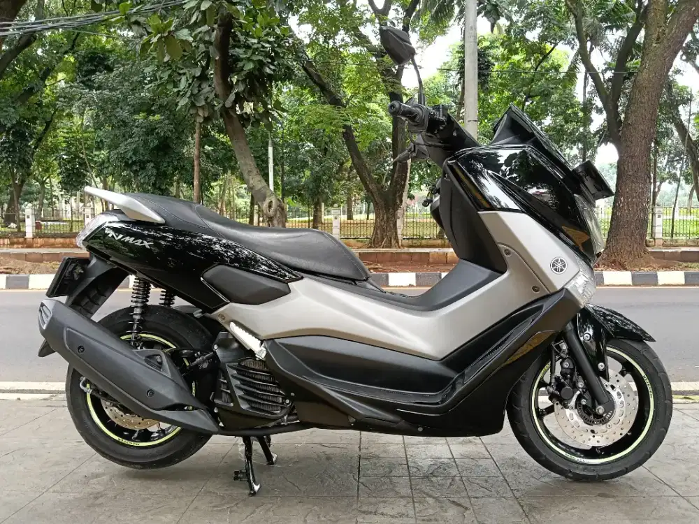 DIJUAL CASH YAMAHA N MAX OLD THN 2017 PAJAK IDUP SIAP PAKAI