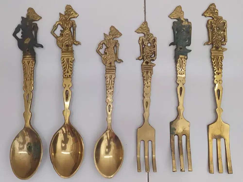 Sendok Garpu bahan Kuningan