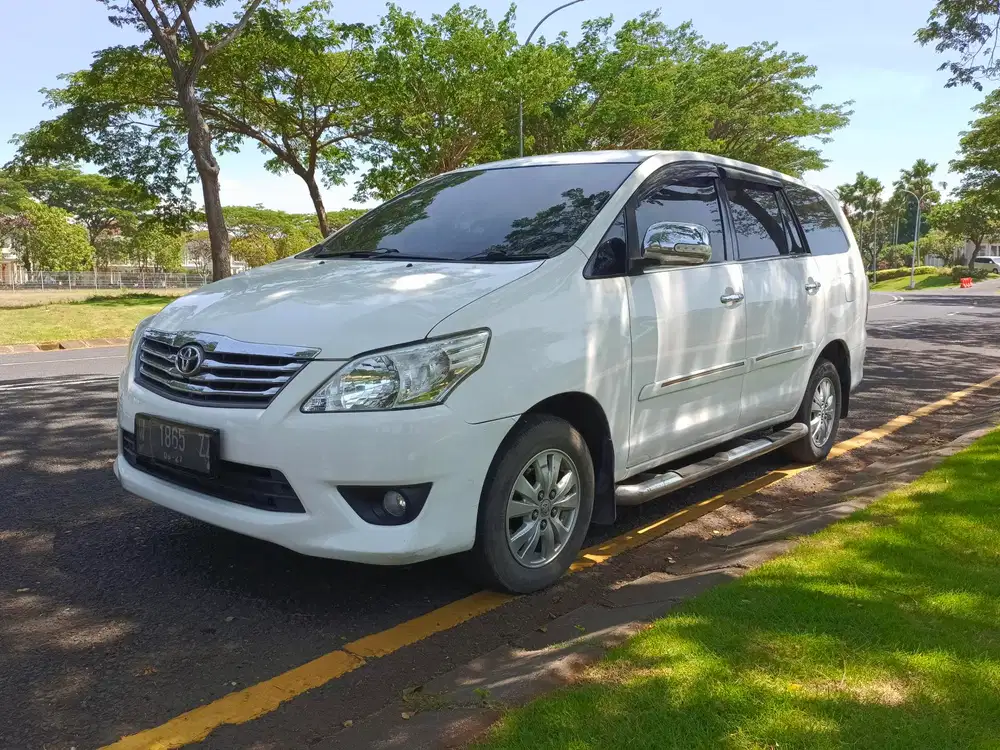 Toyota Kijang Innova 2012 Diesel