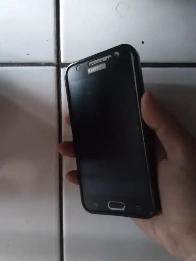 Hp bekas samsung j5 2015