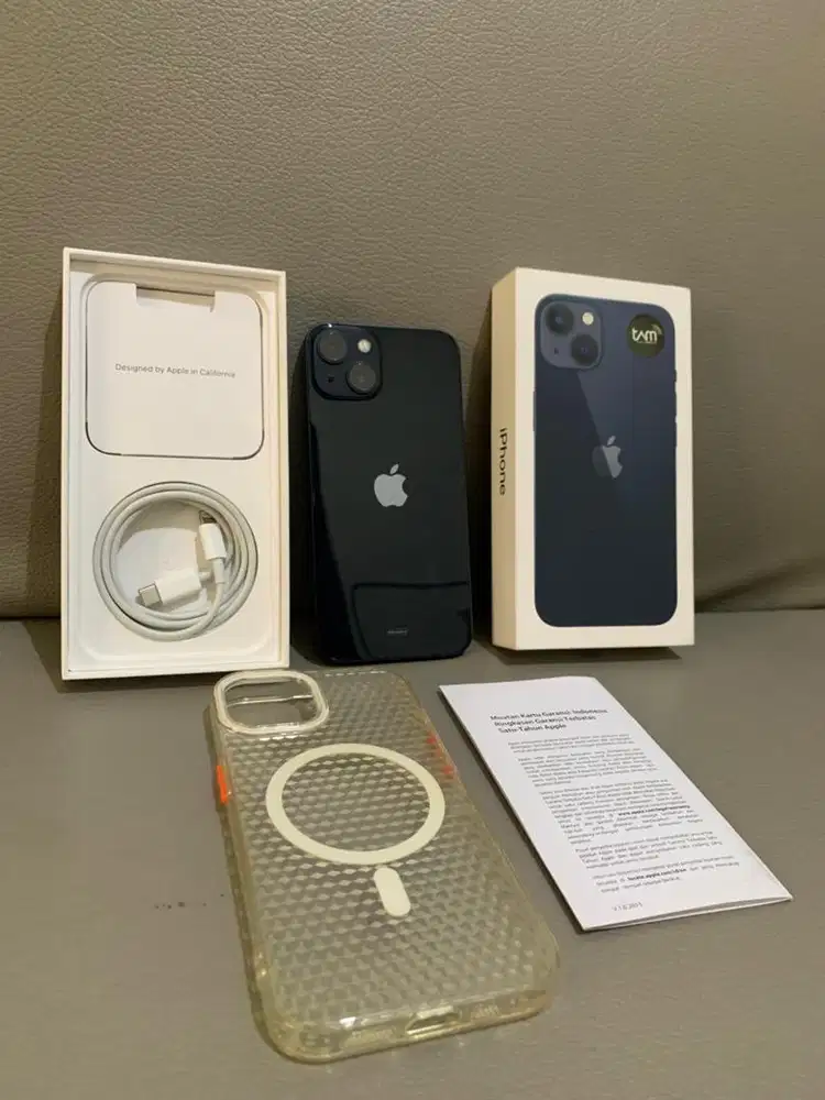 iPhone 13 iBox garansi on bh 100%
