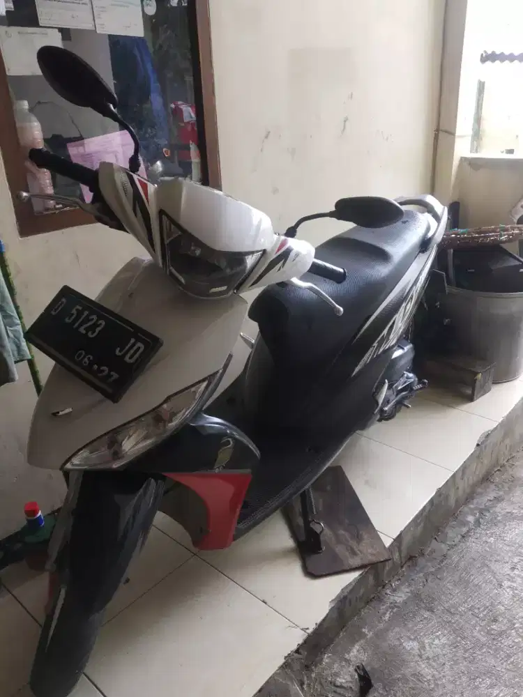 Jual motor Yamaha Mio j motor terawat tinggal nerusin SD in ngerawat