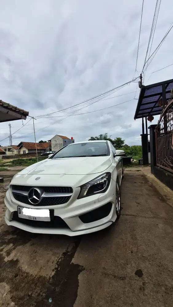 MercedesBenz CLA 200 AMG 2015 F30 320i