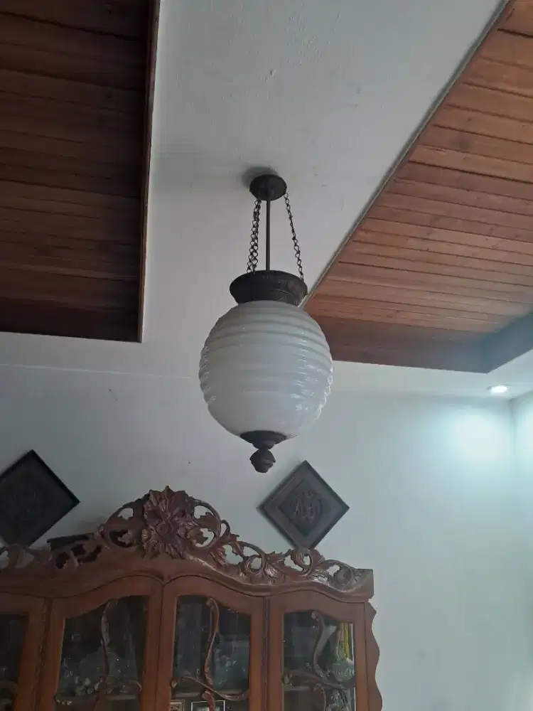 Lampu gantung antik tembaga tipis
