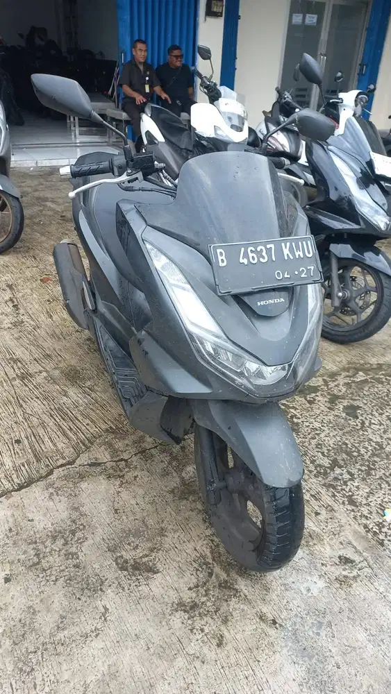 PCX 160 CBS 2022 PAJAK HIDUP CASH / KREDIT KREDIVO INDODANA SPAYLATER