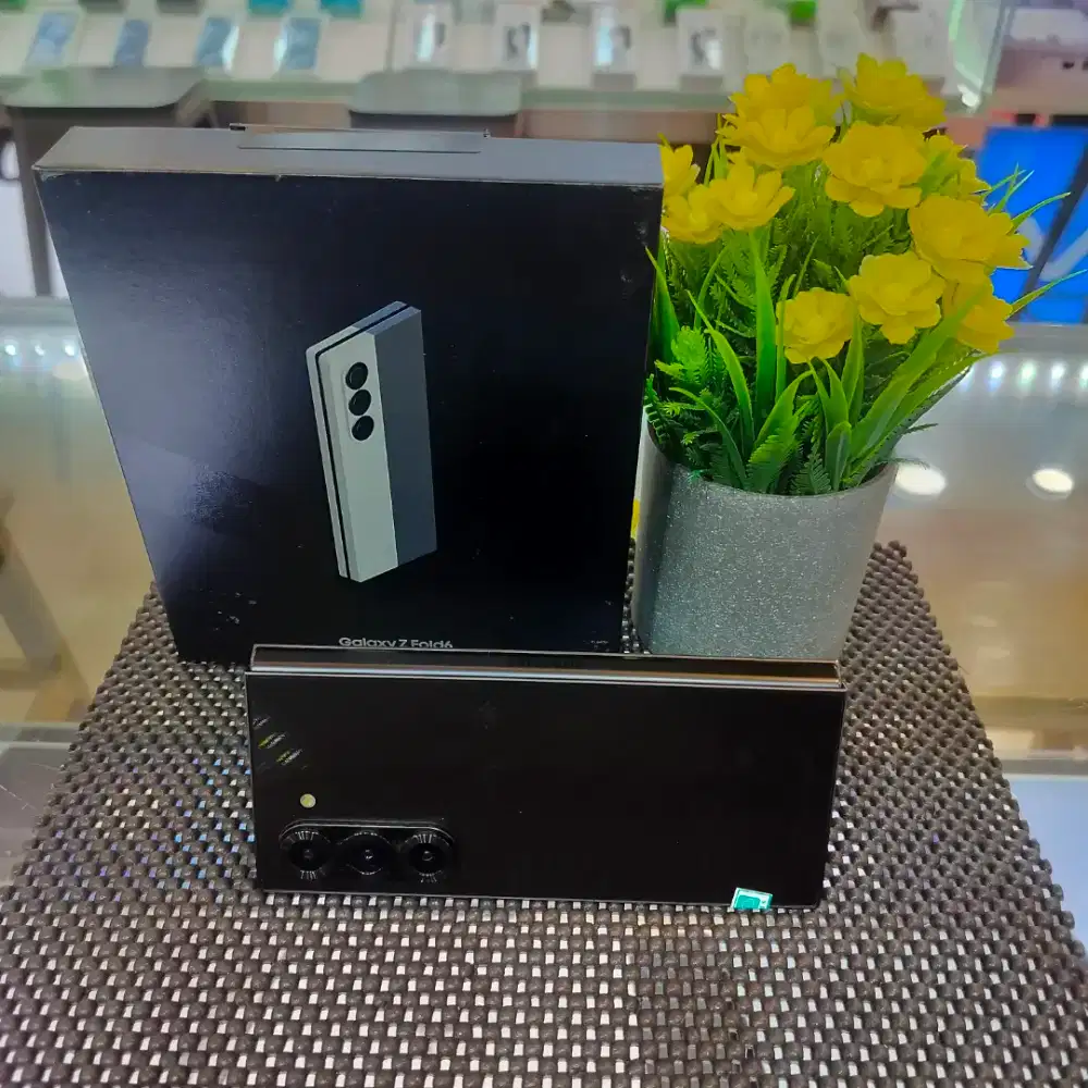 Samsung z fold 6 12/512 mulus lengkap