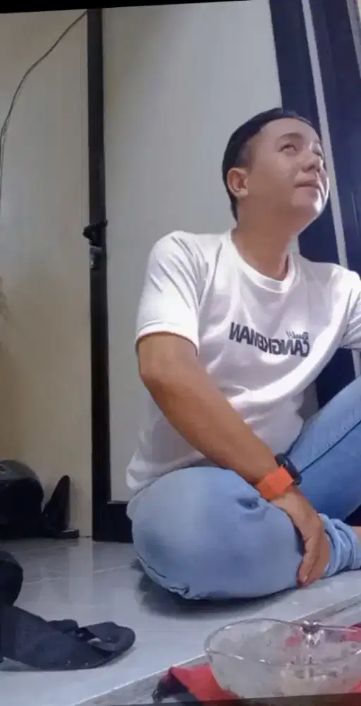 Cari kerja area SBY no sales no pialang,,, penting halal