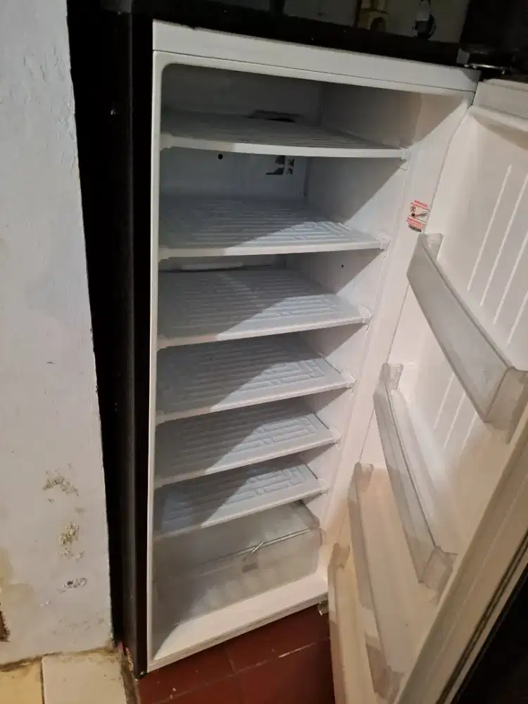 Kulkas freezer 6 rak LG smart inverter